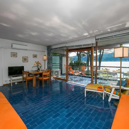 Apartment Fornetto-vigane Sleeps 6 Pool Air Con